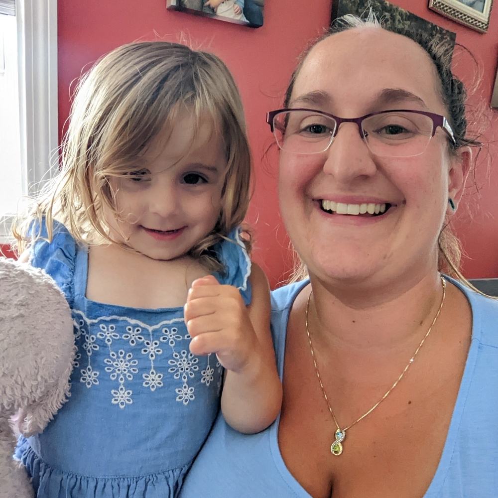 Meet your Posher, Nicole